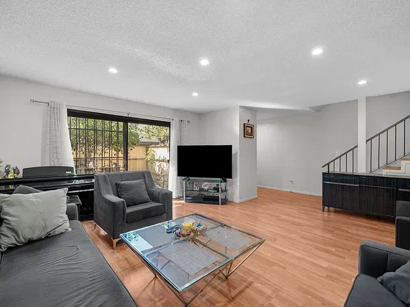 9120 Telfair Ave Unit 14, Sun Valley, CA 91352