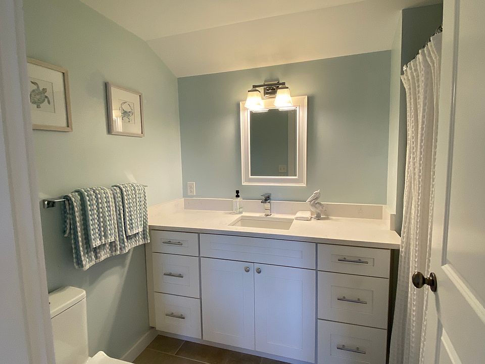 Full Bath