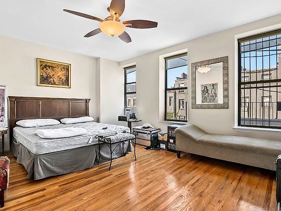 3rd image of 145 W 120th St #3