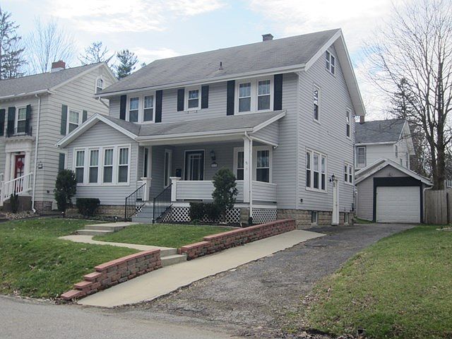 1st image of 52 Wellington Ave