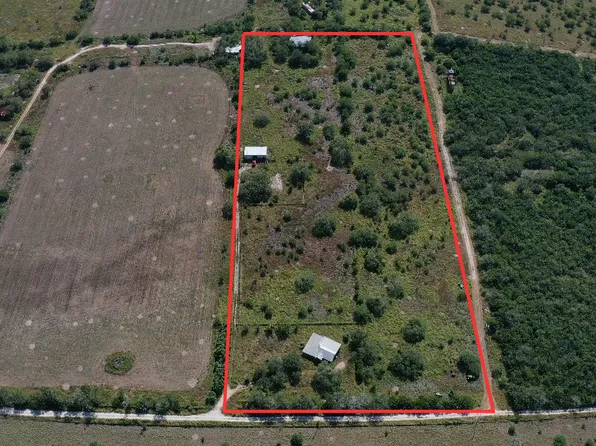 2894 County Road 510, Skidmore, TX 78389