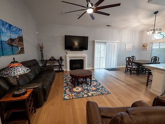 4th image of 2251 Dawson Cove Ln