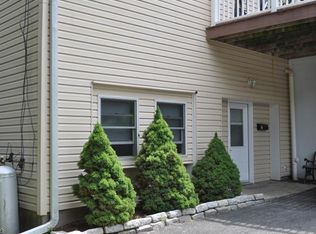 73 Allen St, Netcong, NJ 07857