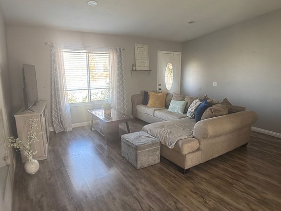 5th image of 6165 Honeysuckle Ln