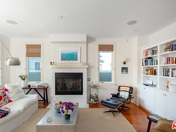 3rd image of 205 Bernard Ave