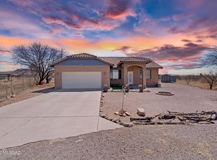 1841 Via Nueva Zelandia, Rio Rico, AZ 85648