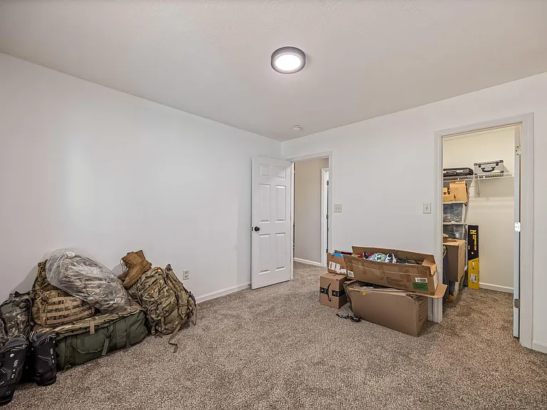 2056 Sylvan Lake Dr — Photo 29