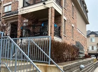 2441 Greenwich Dr #128, Oakville, ON L6M 0S3