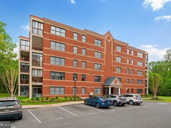 604 McKinsey Park Dr APT 302, Severna Park, MD 21146