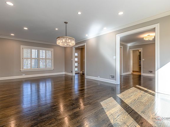 4th image of 1251 Woodland Dr