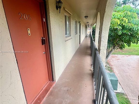 2nd image of 6100 Forest Hill Blvd APT 205