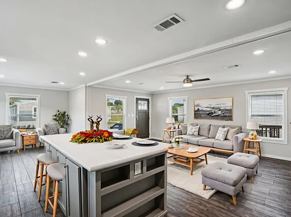 M66A Plan, Villas de Mariposas