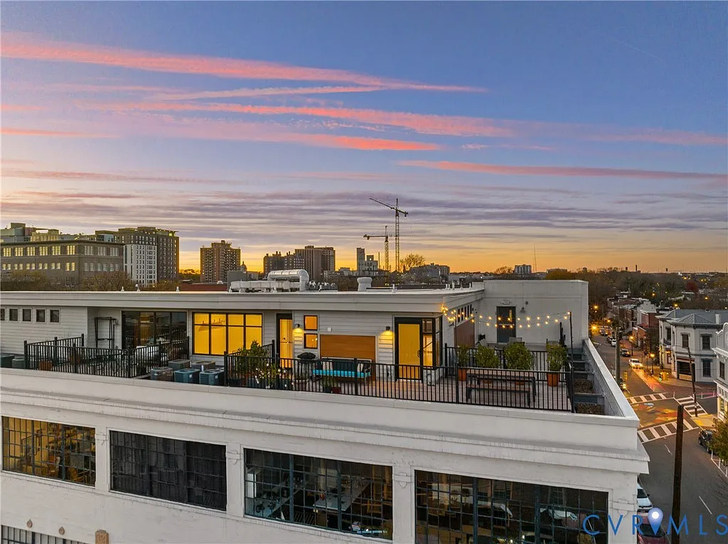 101 W Marshall St #U46 photo 1