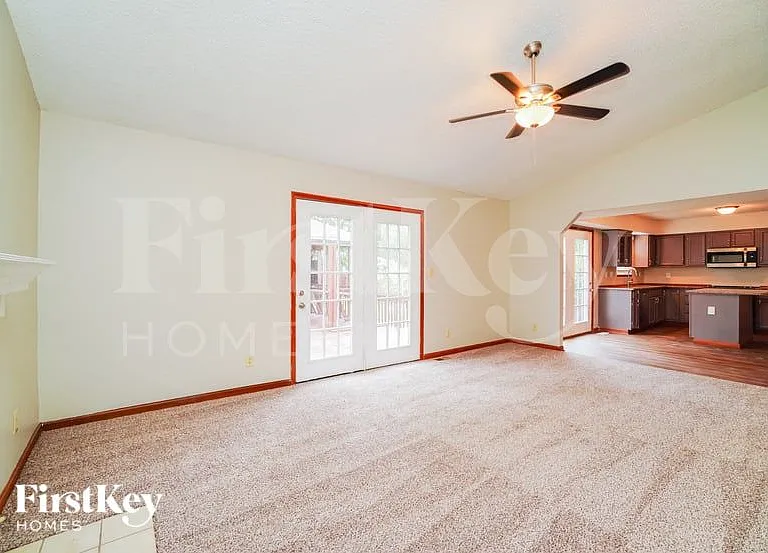 6384 Old Ben Ln — Photo 3