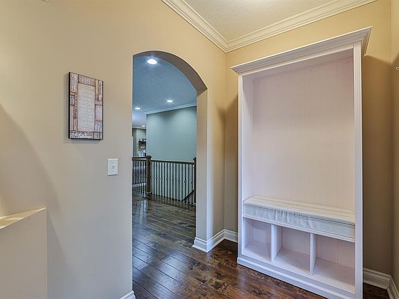 2nd image of 6658 Liberty Cir #32
