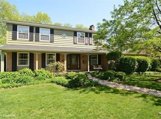 416 E Warwick Rd, Palatine, IL 60074