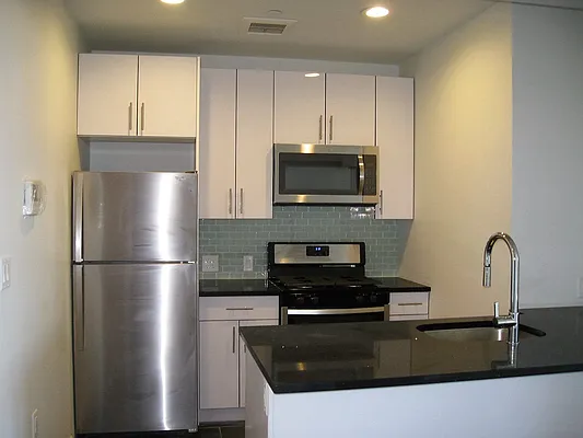 Rented by Promise Realty LLC | media 9