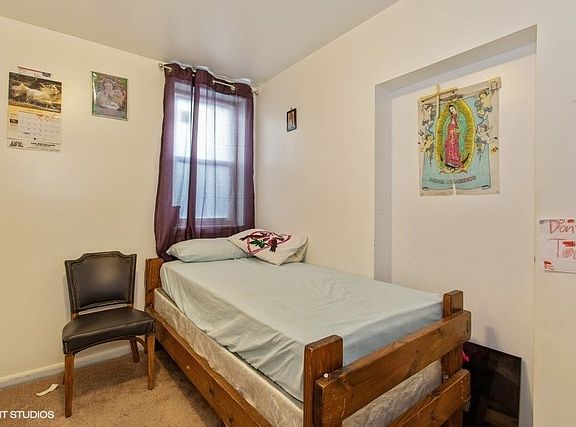 4th image of 4307 N Bernard St