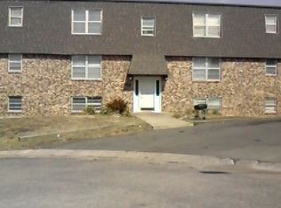 1014 Eisenhower Cir APT 3, Junction City, KS 66441
