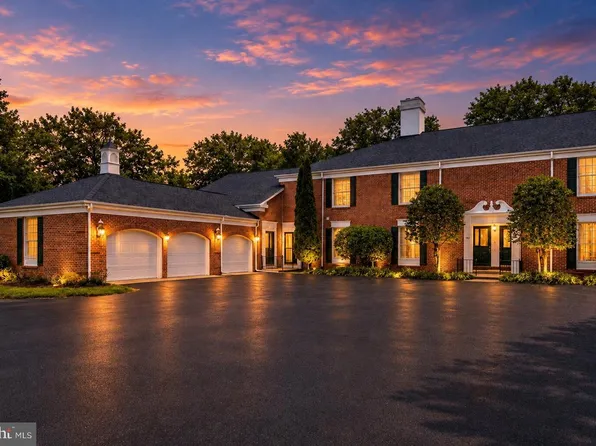 9518 Quail Hollow Dr APT 702, Saint Michaels, MD 21663