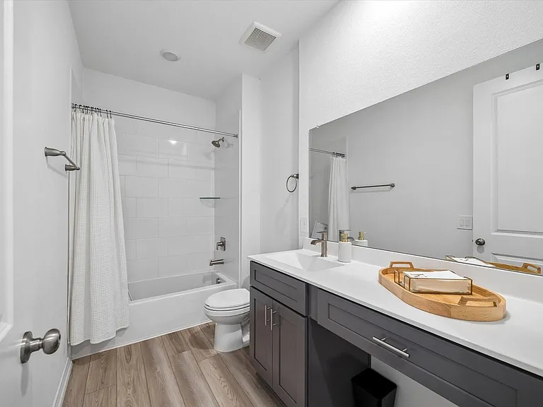 551 Ruby Bend Ln — Photo 17
