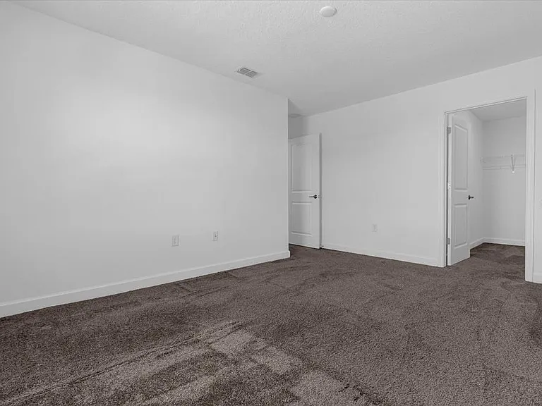 5033 Bessie Ct — Photo 22