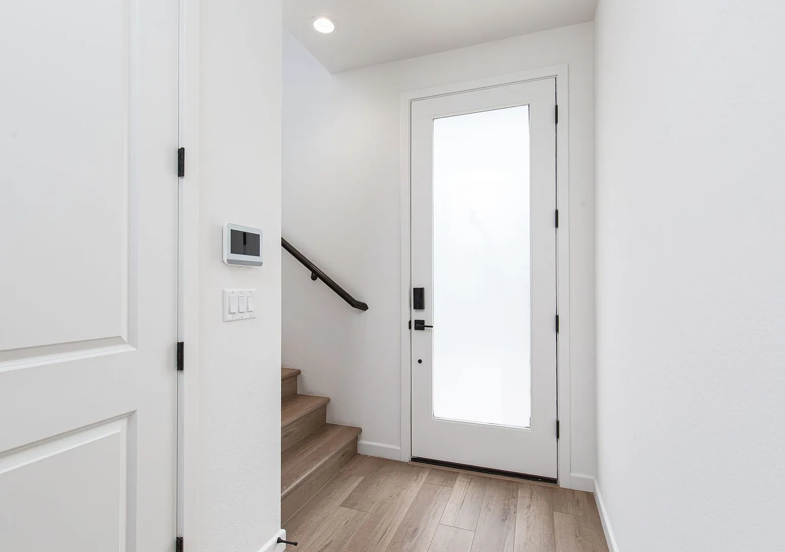 4 bedroom Upscale Townhome — Photo 4