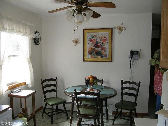 5th image of 17331 Ontario Dr