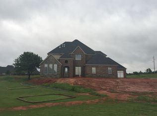 3408 Creek Spur Rd, Edmond, OK 73003