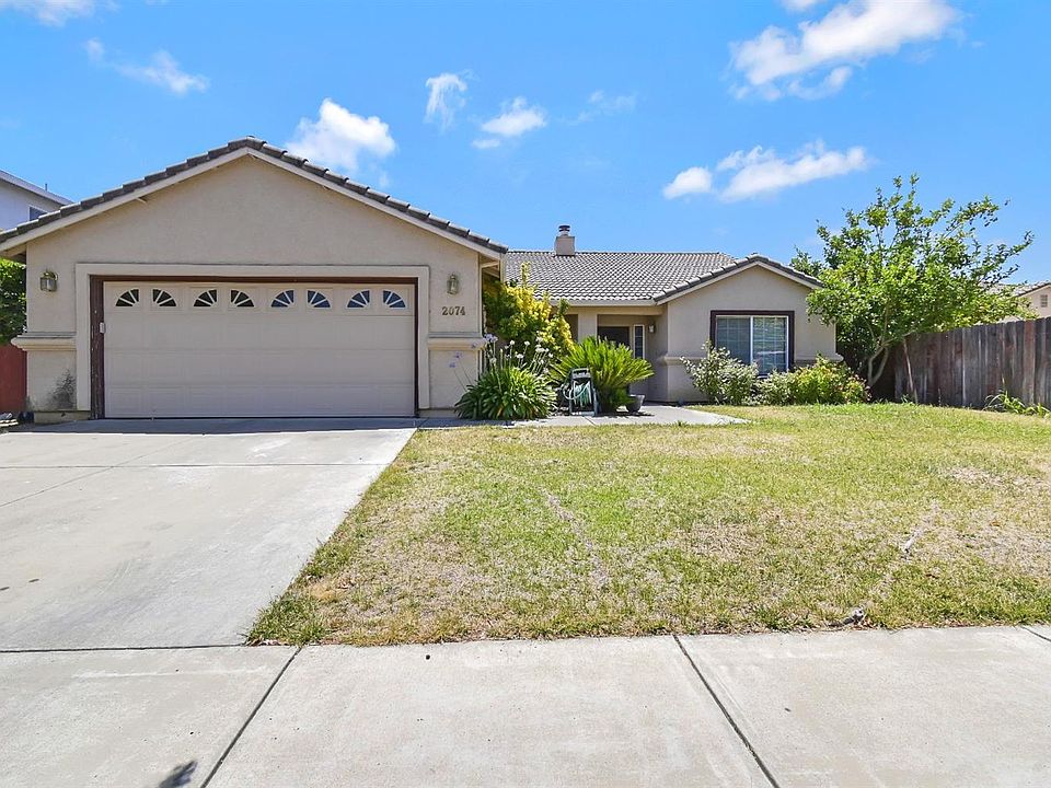 1st image of 2074 Nicolas Dr