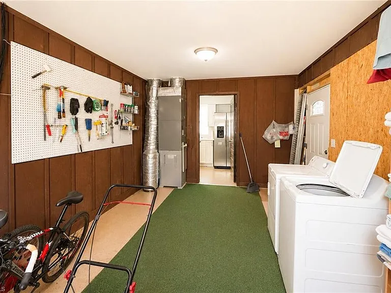 655 SW Pointview Rd — Photo 27