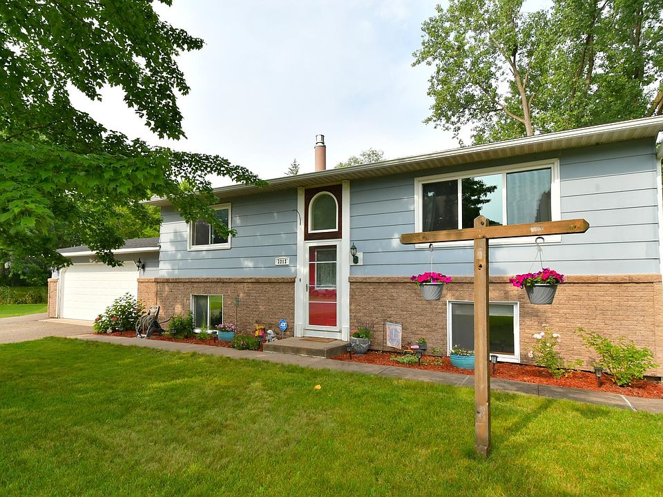 1st image of 2212 Ryan Ct E