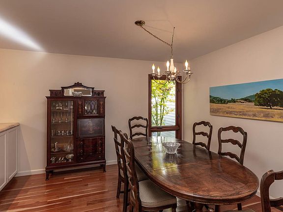 5th image of 27 Alverno Ct