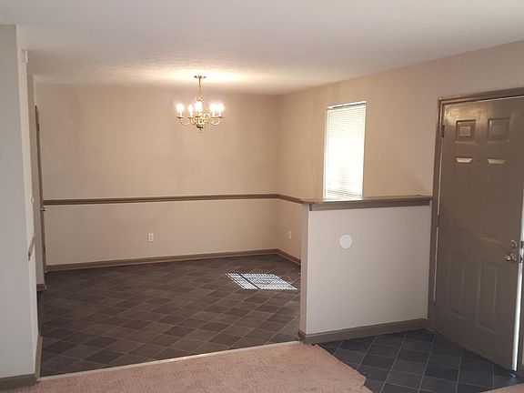 2nd image of 3410 Fawnwood Pl