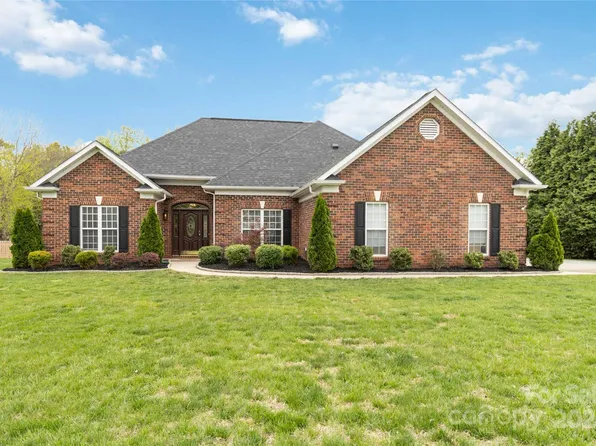 15118 Marshall Valley Ct, Mint Hill, NC 28227