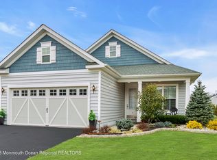 4 Moonlight Way, Howell, NJ 07731