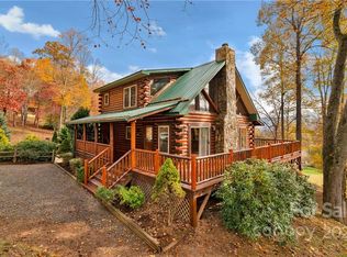 151 Cradling Cv, Waynesville, NC 28785
