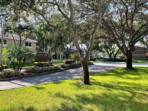4th image of 12328 SW 50th Place #12328