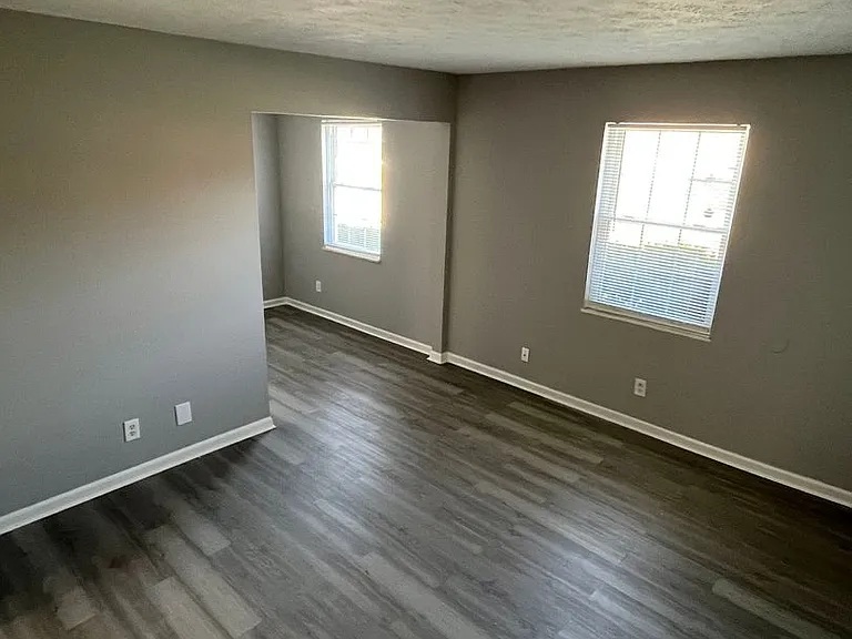 3208 Fordhaven Rd — Photo 3