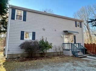 30 Howard Hill Rd, Foster, RI 02825
