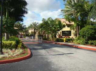 9751 NW 49th Ter, Doral, FL 33178