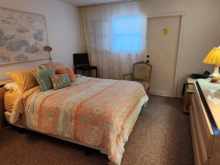 299 N Riverside Dr #1006 — Photo 19
