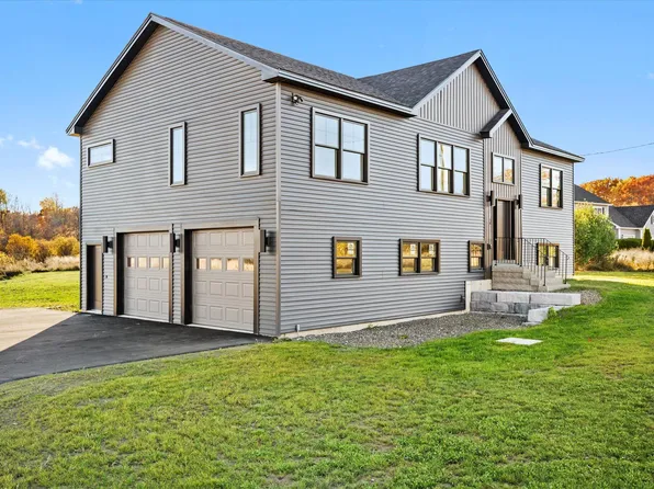 327 Western Avenue, Hampden, ME 04444