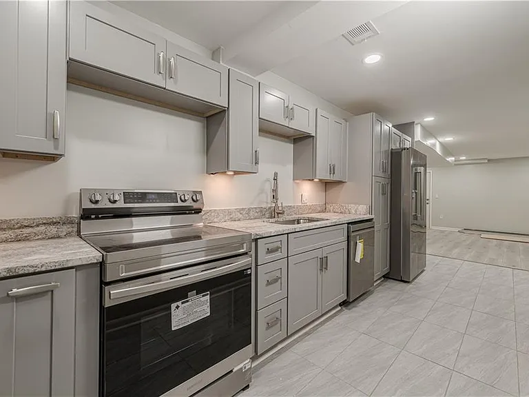 435 Little Pines Ct — Photo 2