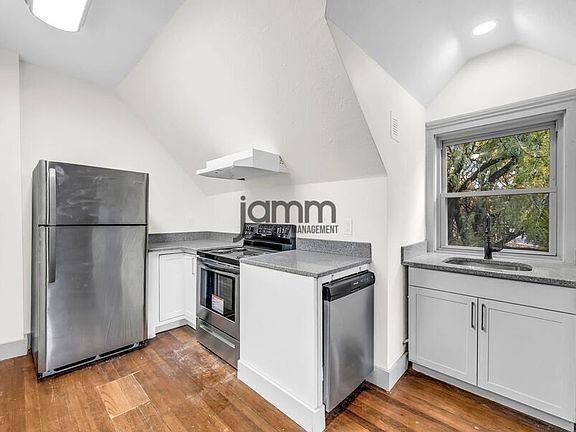 5th image of 1856 E 89th St #302