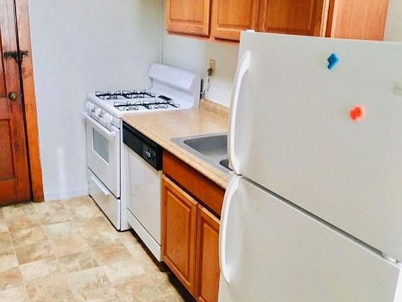 4th image of 103 E Williams St APT 101