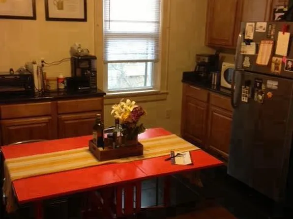 124 Jackson St #3, Hoboken, NJ 07030