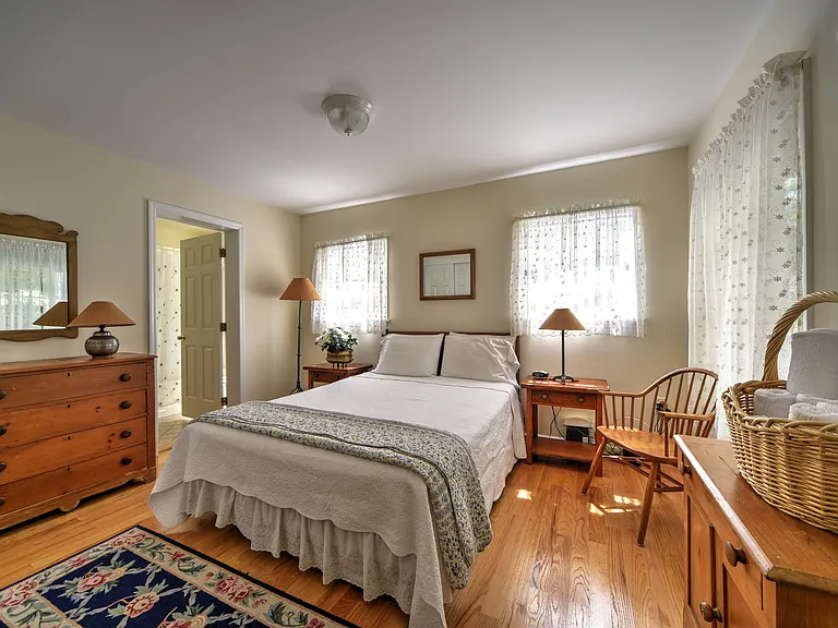 21 Kingstown Ave — Photo 14