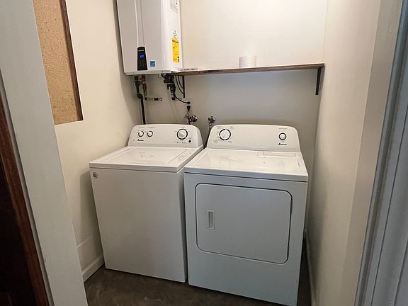 4th image of 2201 SE Swygart St