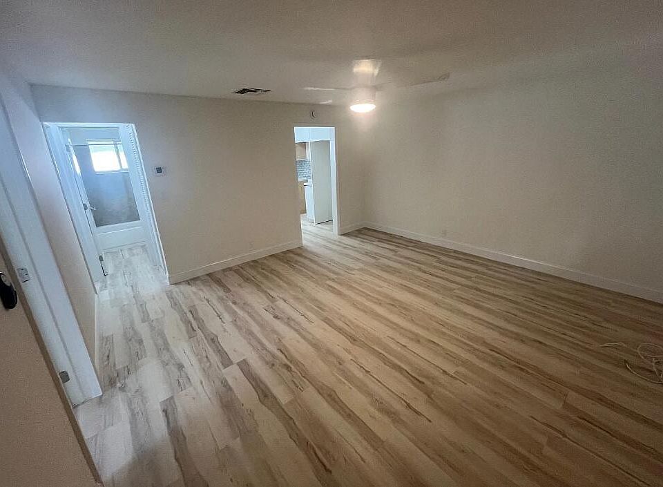 2nd image of 240 NE 12th St